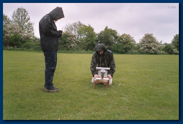 600x399 pixels (111K)